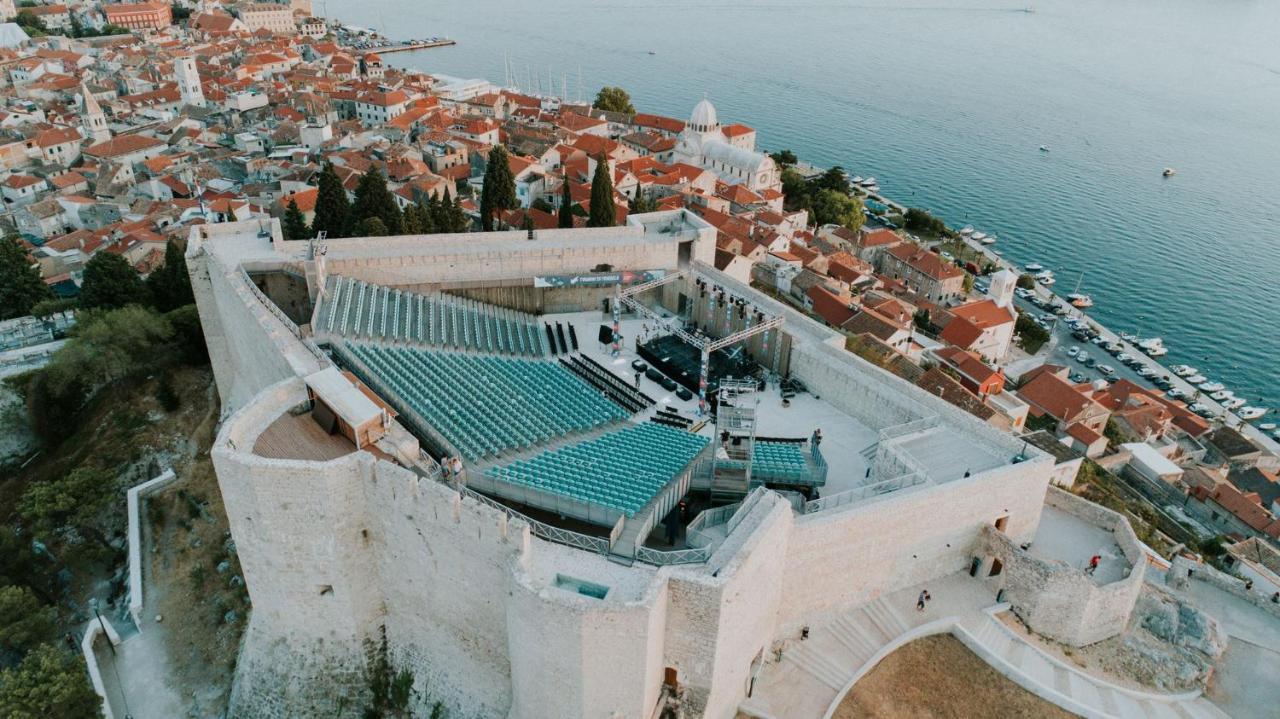 Apartments Samac Sibenik Bagian luar foto